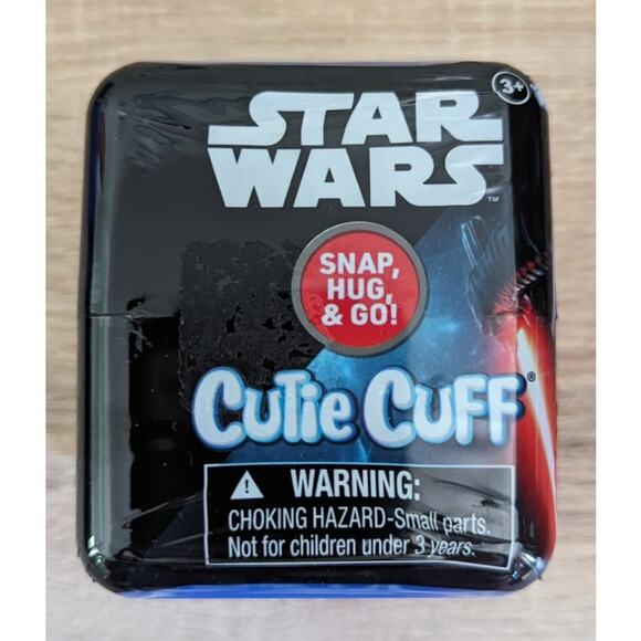 New Lot of 3 Disney Star Wars Cutie Cuff New Sealed - Picture 2 of 6